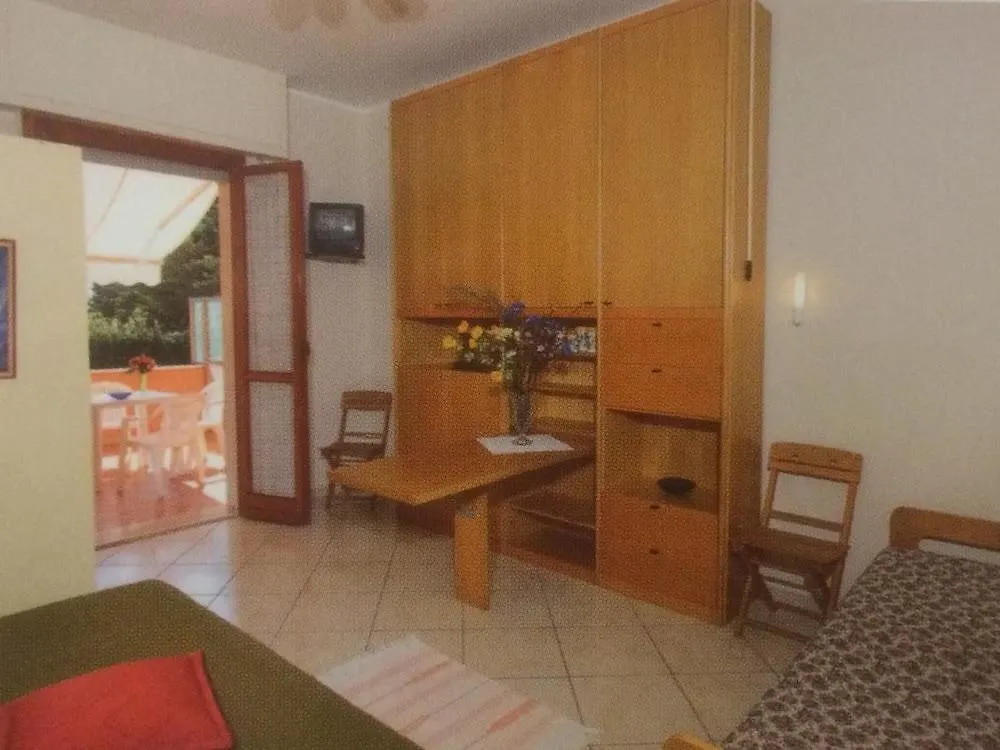 Residence Cherie Borgio Verezzi 3*,